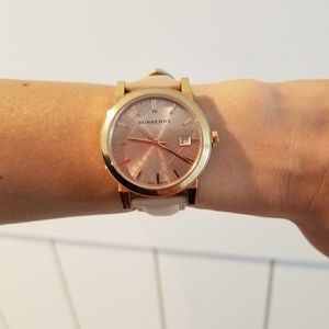 Burberry Accessories - BURBERRY women's watch Burberry Accessories - BURBERRY women's watch